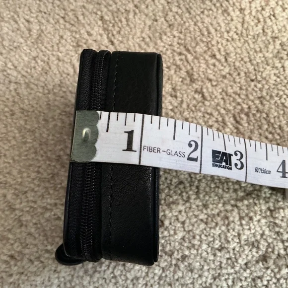 Genuine Leather Pill Case. - Picture 10 of 10